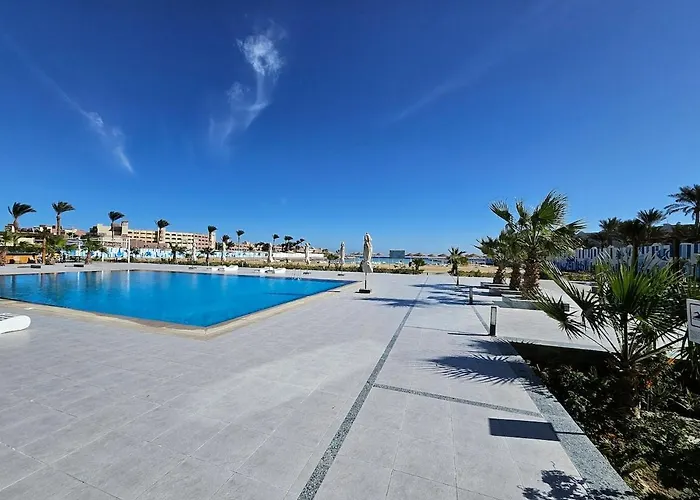 Free - Private Terrace With Wi-fi, Smart Tv, 3 Pools - Florenza Khamsin الغردقة