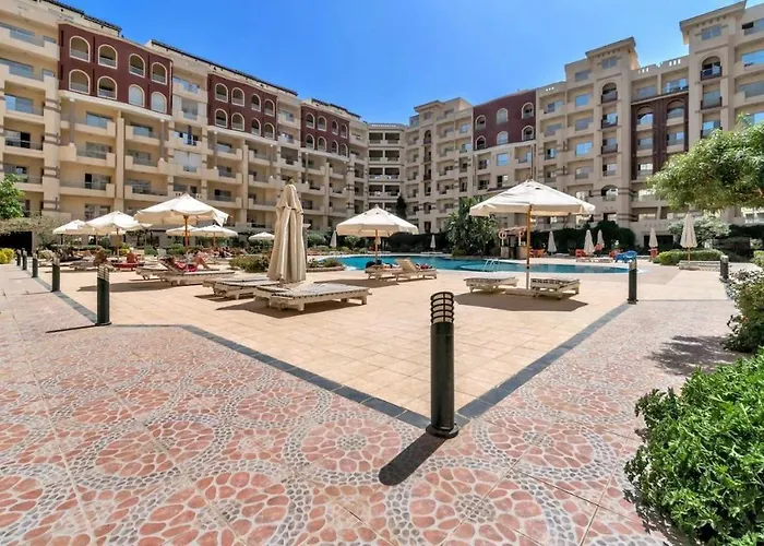 Free - Private Terrace With Wi-fi, Smart Tv, 3 Pools - Florenza Khamsin * الغردقة