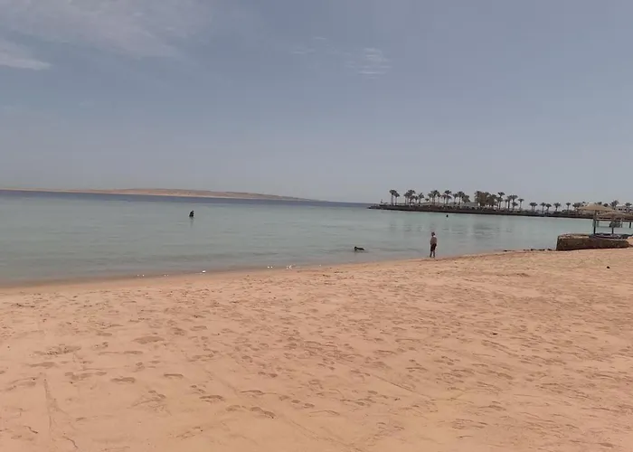 Free - Private Terrace With Wi-fi, Smart Tv, 3 Pools - Florenza Khamsin الغردقة